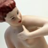 Porcelanowa figura "kąpiącej się" Czechy pocz. XX w. - obrazek 2