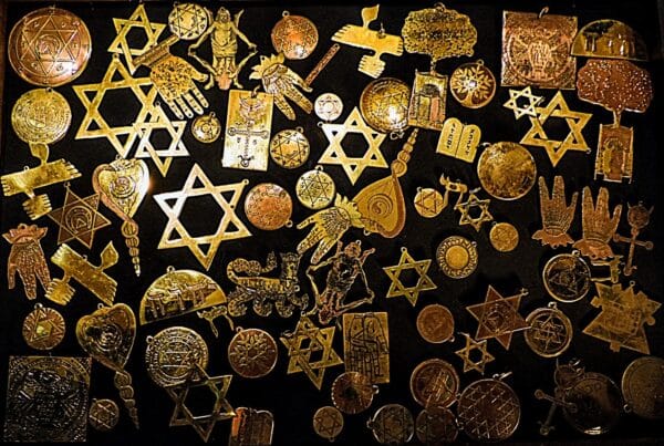 Dowolny amulet z Pracowni Mistrza Kilińskiego XX w. - obrazek 2