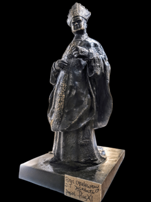 Papież Pius XI - figura z mosiadzu XX w.