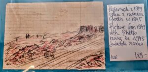 Oryginalny rysunek dziecka z 1948 roku przedstawiający scenę lub symbolikę związaną z Getem Warszawskim