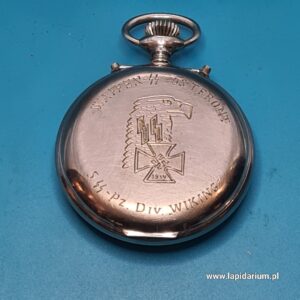 Szwajcarski militarny zegarek kieszonkowy z budzikiem, grawerem SS Div Viking i fosforyzującym cyferblatem