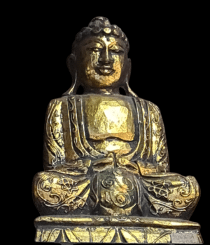 Złocona drewniana figura Buddy z Tajlandii, XX wiek, wysokość około 30 centymetrów