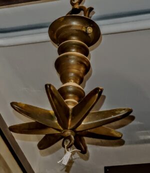 Żydowska przedwojenna lampa sufitowa oliwna w stylu art déco, pochodząca z synagogi, stan vintage