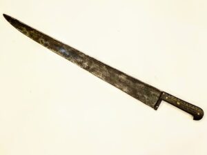 Khyber Knife XIX w. – afgański nóż bojowy z rogową rękojeścią, widok z boku